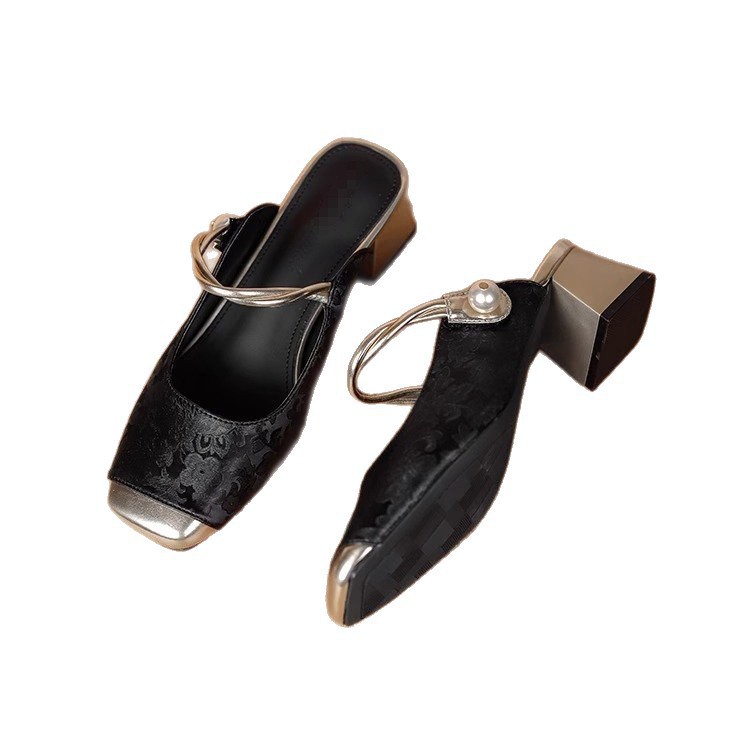 Explosión de zapatillas de verano 2026 nueva moda casual confortable sandalias de talón grueso para mujeres
