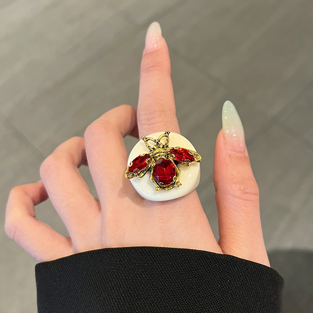 Rings Classification 1 Piece Vintage Style Classic Style Bee Acrylic Alloy Plating Women's Rings