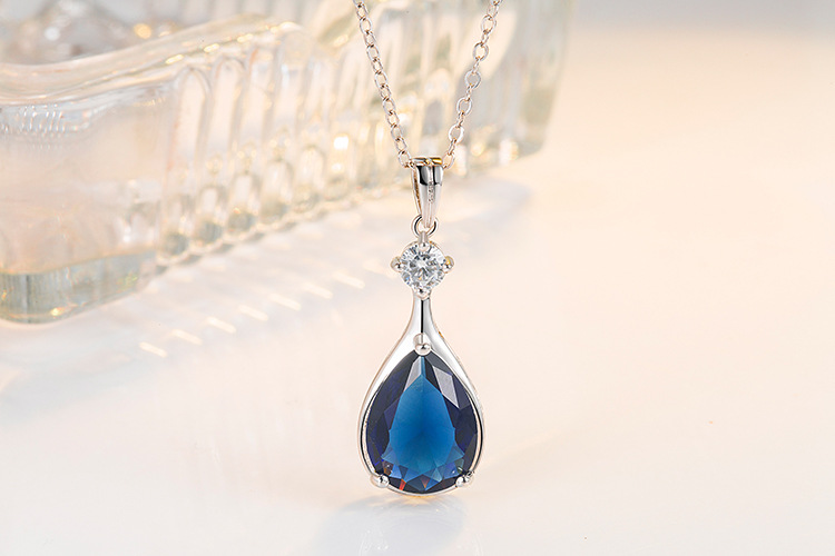 Fashion Water Droplets Copper Pendant Necklace Inlay Zircon Copper Necklaces