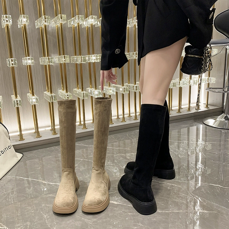 Замшевые сапоги 2024 осень-зима новые модные дикие сапоги ретро высокие сапоги плюс бархат эластичный рыцарь сапоги женщины