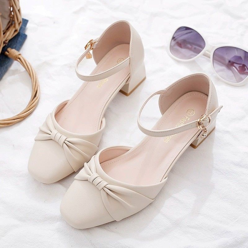 High Heels for Women 2025 New Summer Style with Skirts, Versatile and Not Tiring for Feet, Thick Heels, One-Line Buckle Toe Sandals for Women