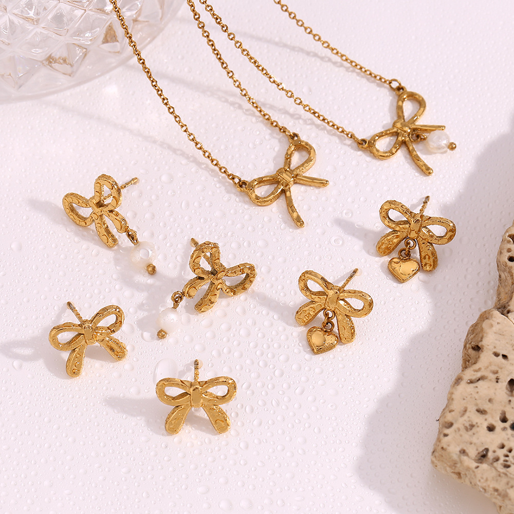 Freshwater Pearl Bow Necklace Heart Pendant Bow Earrings