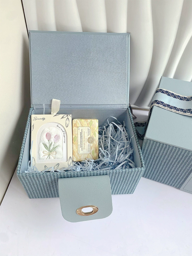 Handheld gift box, for bridesmaid, Birthday gift