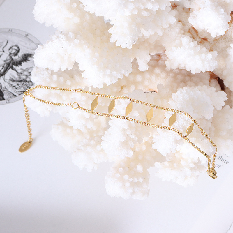 marka European and American retro niche designer simple diamond sequin bracelet bracelet titanium steel 18K gold Joker wholesale marka European and American retro niche designer simple diamond sequin bracelet bracelet titanium steel 18K gold Joker wholesale