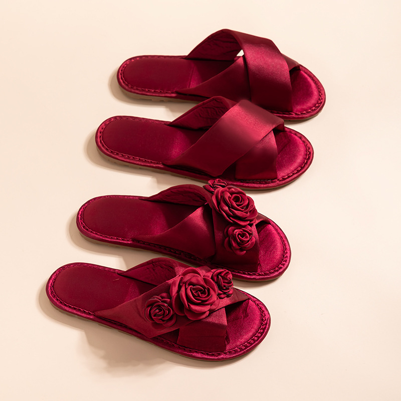 Couple's Wedding Slippers, High-End Satin, Light Luxury, Comfortable, Non-Slip, Burgundy Color, a Pair of Bride and Groom's Wedding Slippers Couple's Wedding Slippers, High-End Satin, Light Luxury, Comfortable, Non-Slip, Burgundy Color, a Pair of Bride and Groom's Wedding Slippers