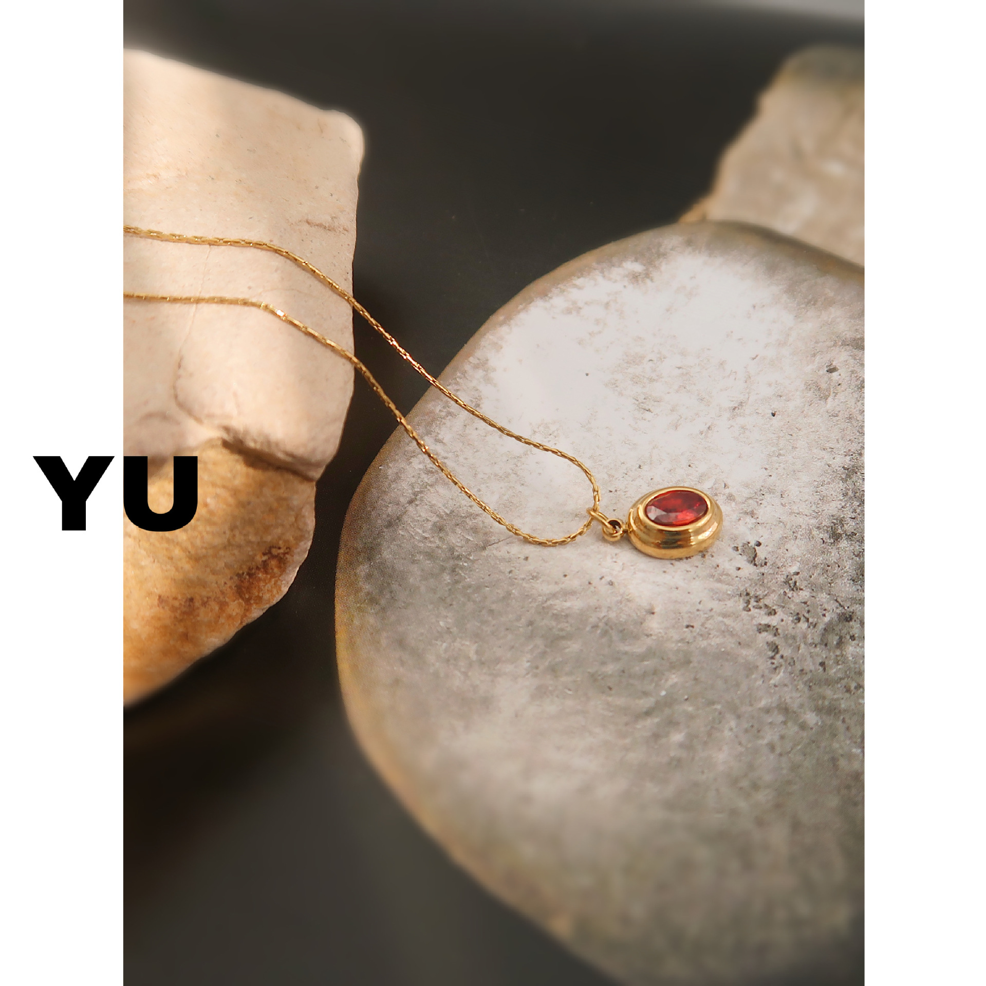 10g Weight Zircon Inlay Material Pendant Necklace Classification 1 Piece Quantity Daily Occasion Titanium Steel Material Oval Pattern Women's Gender Plating, Inlay Design Retro Style Titanium Steel Retro Oval Plating Inlay Zircon Pendant Necklace 3