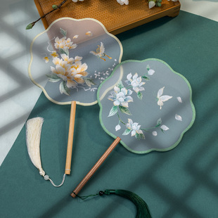 �Ї��L�̽��F�ȹ��L���Ӱ˰��ļ����K�赸��Ů���b�h�����ۙC����