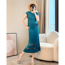 时尚高级感褶皱黑色套装夏季新款半身裙短袖上衣休闲洋气两件套