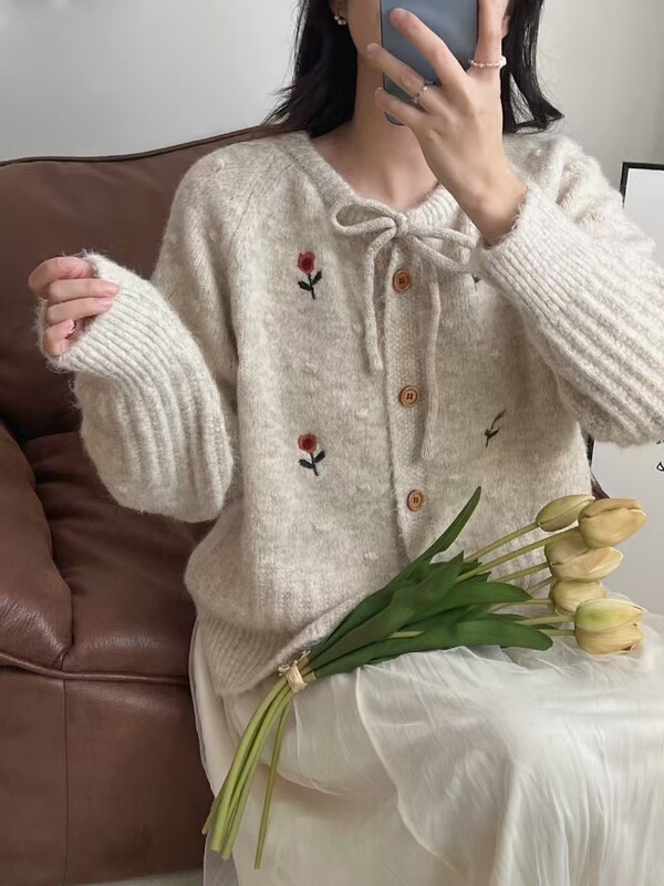 温柔风软fufu甜美绣花毛衣外套女秋冬2025新款韩系针织开衫上衣服|undefined