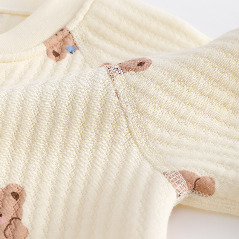 Ropa de bebé Otoño e Invierno recién nacido mono hombres y mujeres bebé cálido acolchado mameluco pijamas sin hueso Clase a