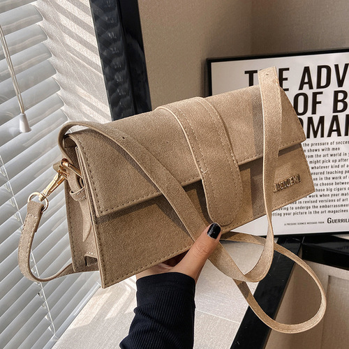 This year's popular frosted armpit bag  new winter Internet celebrity trend versatile one-shoulder textured letter crossbody women's bag