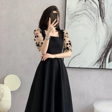 夏装2025年新款法式气质连衣裙子女装收腰显瘦茶歇裙赫本风小黑裙