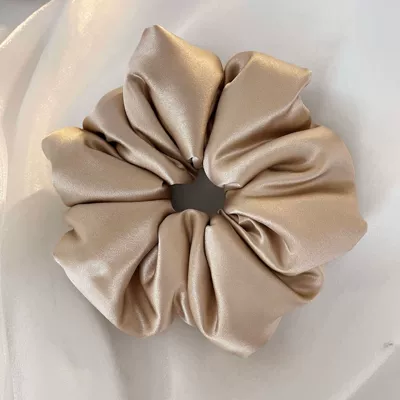 Ring New Large Silk Filled – Saç üçün rezinlər - champagne-pillow-hair-tie-extra-large-hair-care-upgraded-model