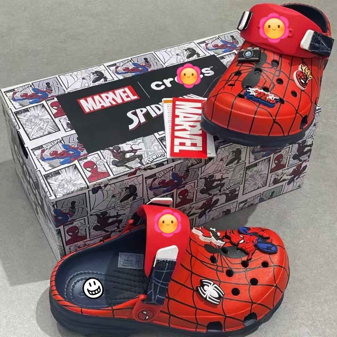 Spot Carroch verano Trin Spider-Man marca conjunta de moda casual confortable para usar sandalias guapo serie al por mayor