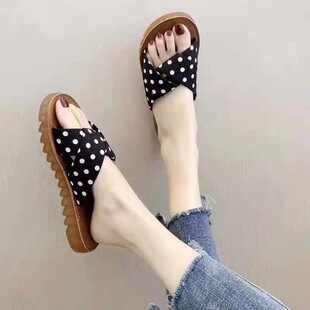 ��ЬŮ�⴩�n���ļ����潉�������ЋDƽ��һ����ɳ������