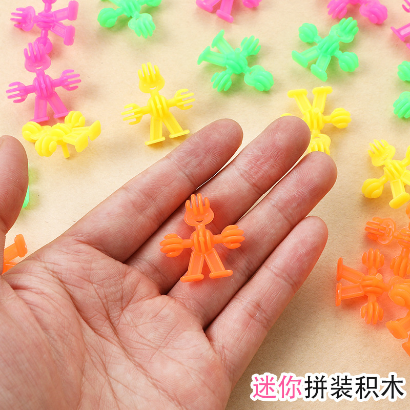 Montaje de bloques de construcción accesorios de juguete villano Gyro mini huevo retorcido traje transfronterizo pequeño regalo accesorios de juguete al por mayor