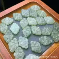 Натуральный Хетиан Джейд Цинхай Материал трехмерный большой большой Сянюнь резьба по нефриту теплый и увлажняющий материал