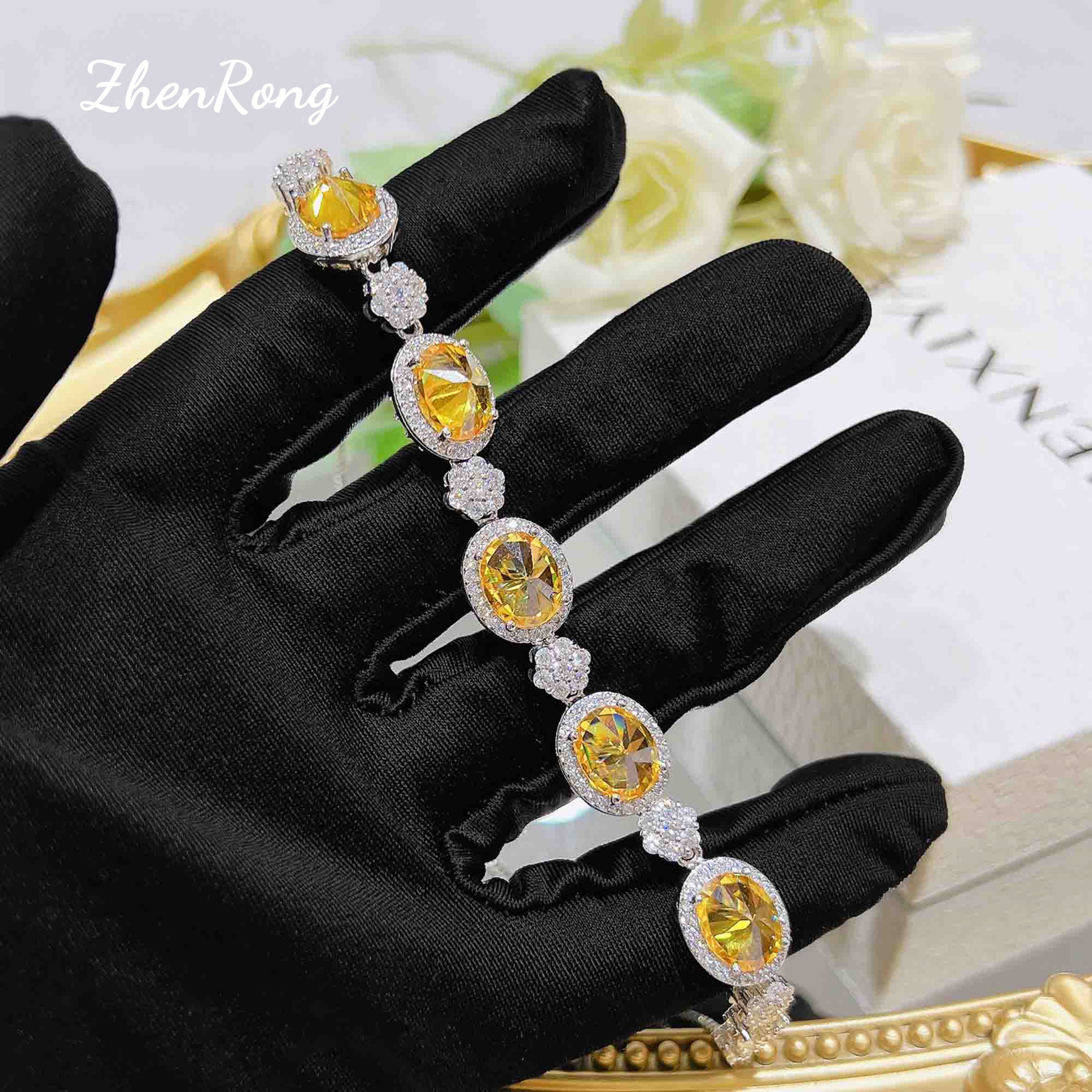 Súper Hada temperamento creativo collar anti-incrustaciones hembra brillante amarillo diamante aretes anillo abierto pull pulsera colorido tesoro conjunto de cuatro piezas
