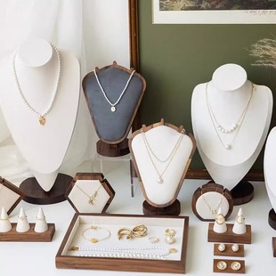 Solid wood jewelry necklace display rack jewelry model rack jewelry storage window stall display live broadcast pendant rack