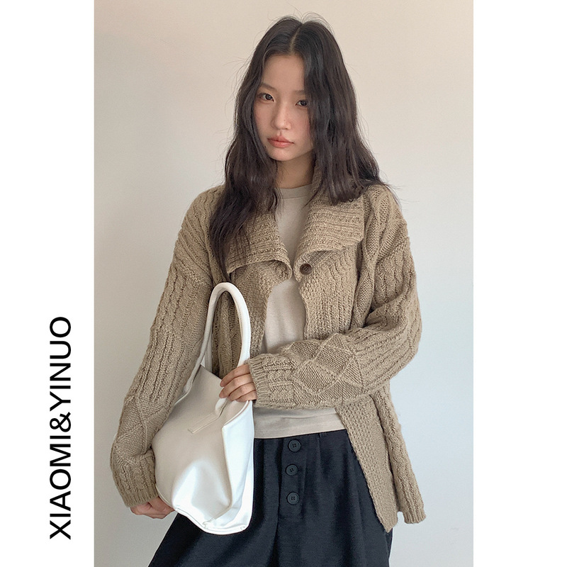 [Oufan] Retro Stereo Cable-Knit Large Lapel Knitwear Jacket for Women, Lazy Style Thick Warm Knitwear 3297