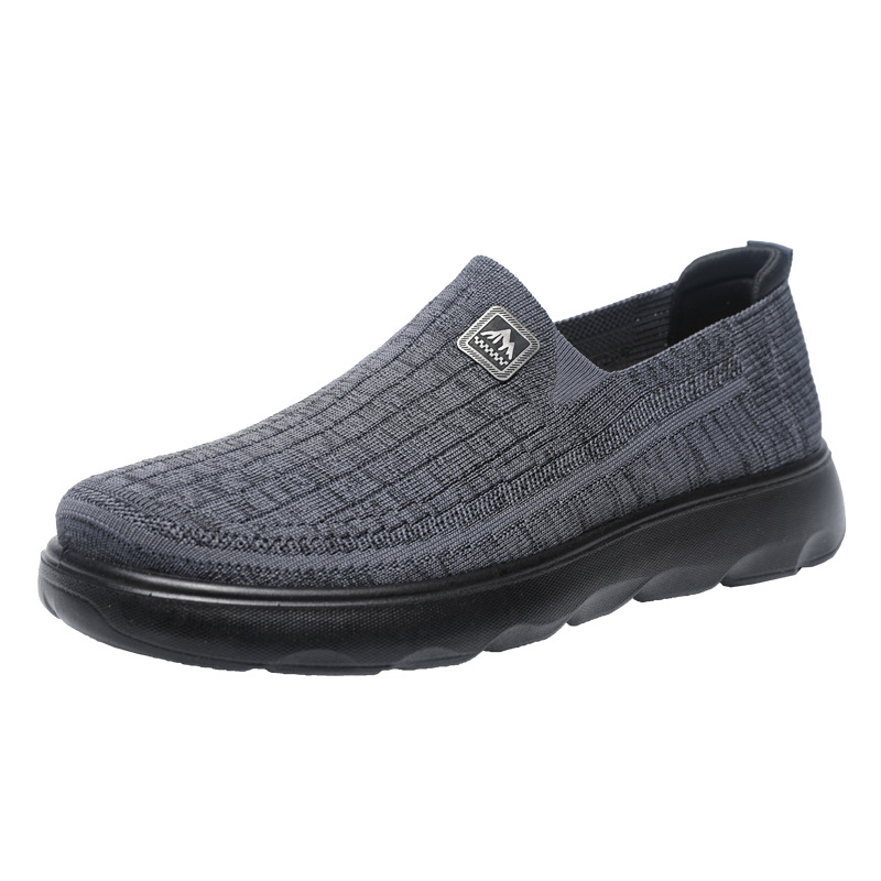 Primavera y verano nuevos zapatos de hombre transpirables, zapatos casuales perezosos con suela blanda, zapatos de mediana edad para padres al por mayor image 6