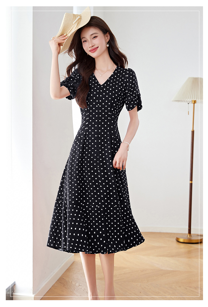 Váy liền chấm bi cổ chữ V dáng dài chiết eo thon gọn — Màu đen, Màu trắng, Màu đỏ chi tiết 3