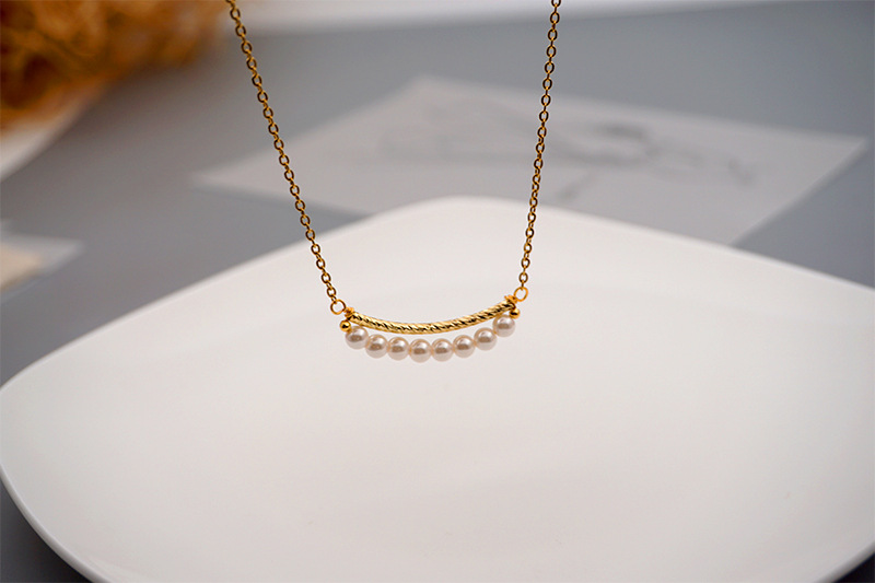 Fashion Solid Color Titanium Steel Beaded Chain Necklace 1 Piece