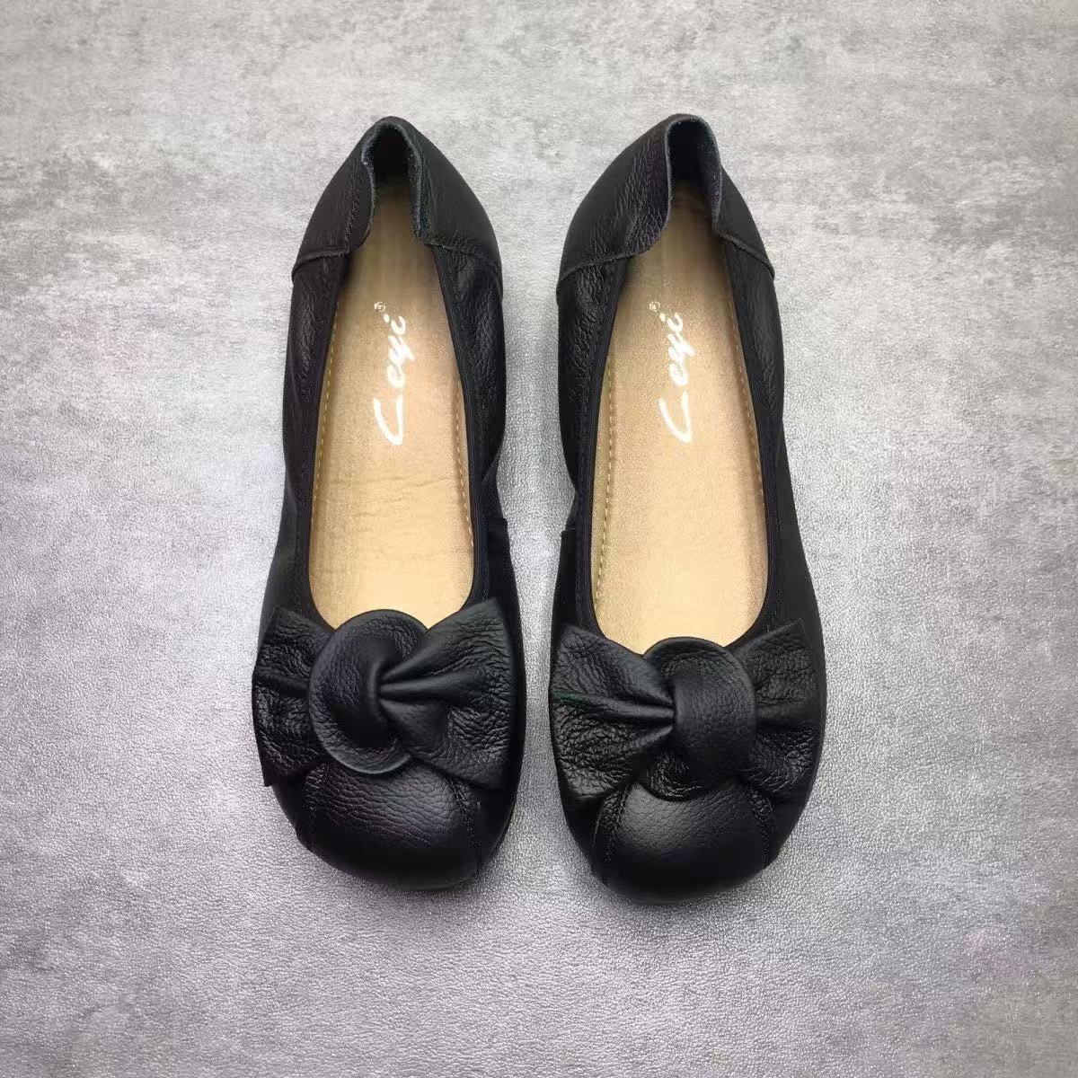 2026 nuevo primavera y verano arco suave cómodo y ligero zapatos de moda simple zapatos anti-deslizantes superficiales zapatos de mamá