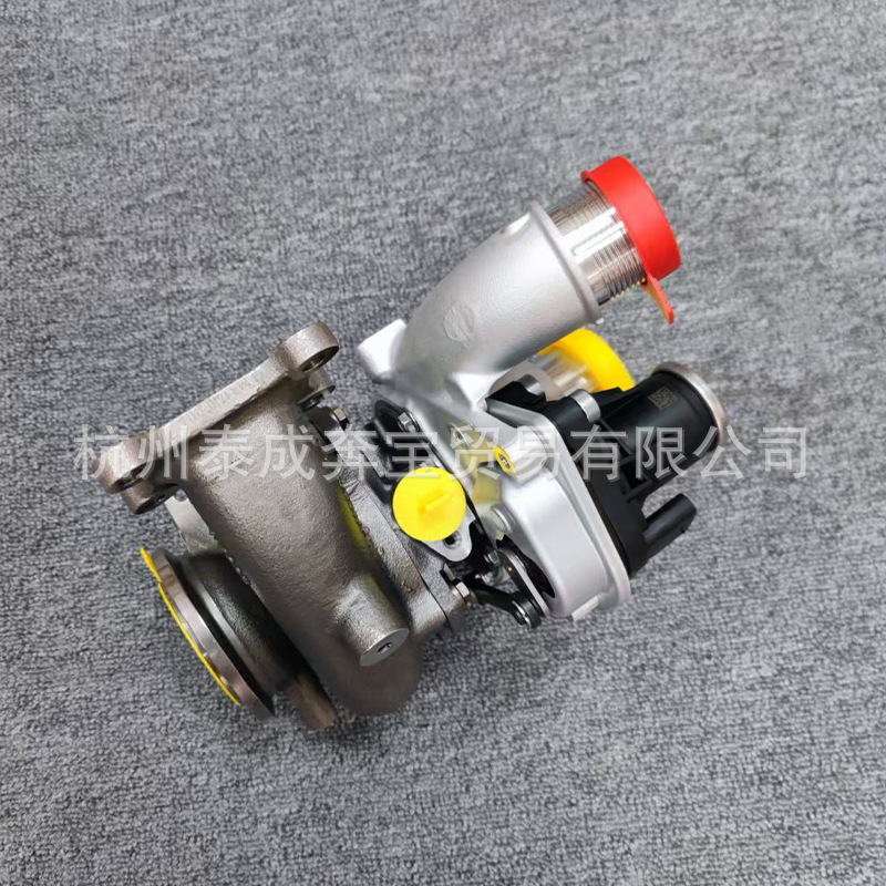 1118100Xeb07 Is Suitable for Great Wall Chitu 2.0t Turbocharger 49180-04900 Td025