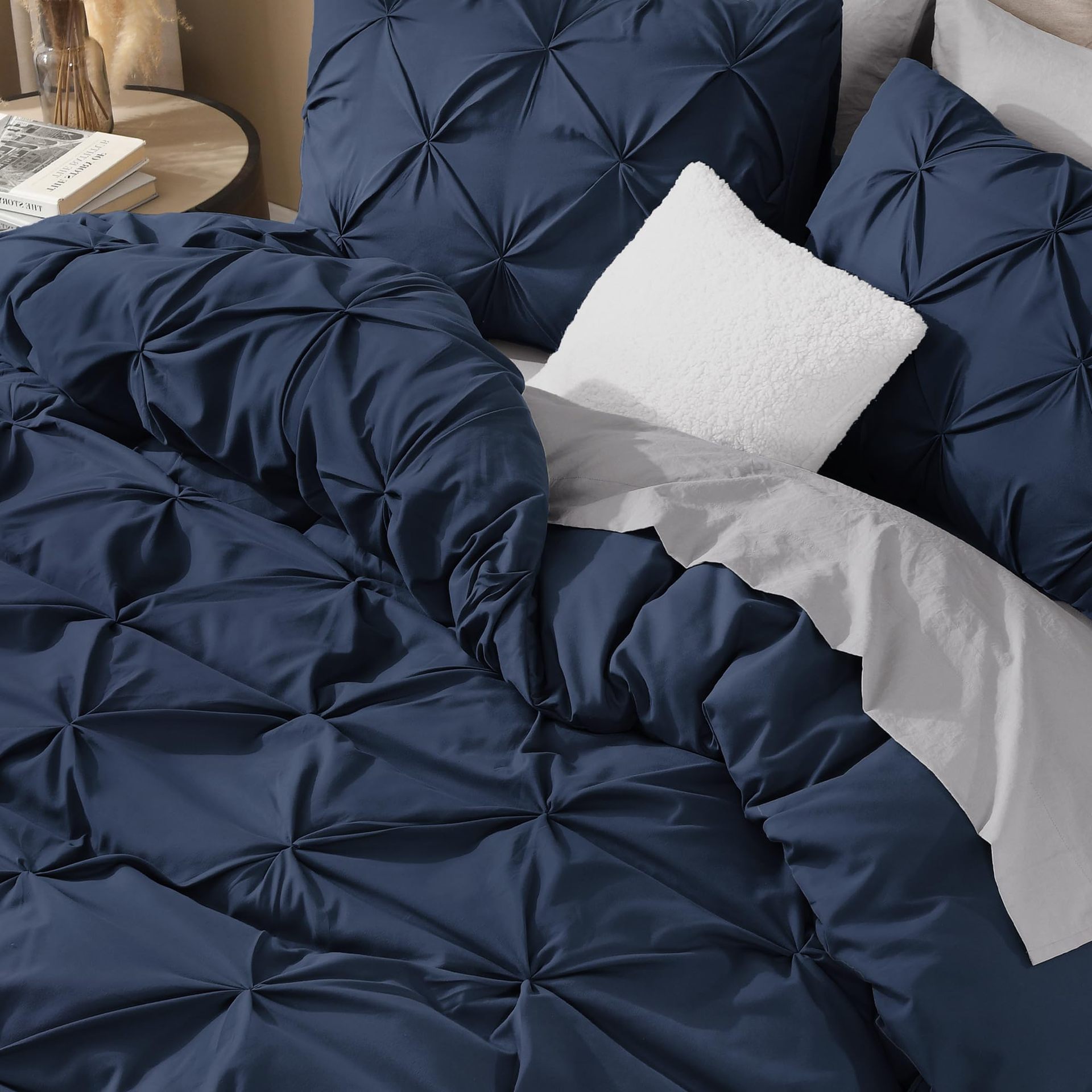 10 - Dark Blue Queen-03.jpg