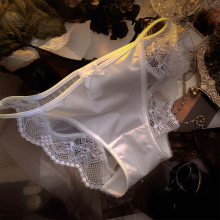 法式高级缎面蕾丝内裤女性感高叉透明网纱中低腰抗菌少女纯欲细带