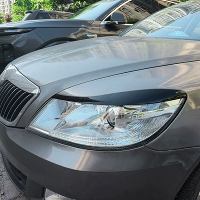 Headlight Eyebrow Stickers – Lamp eyebrow