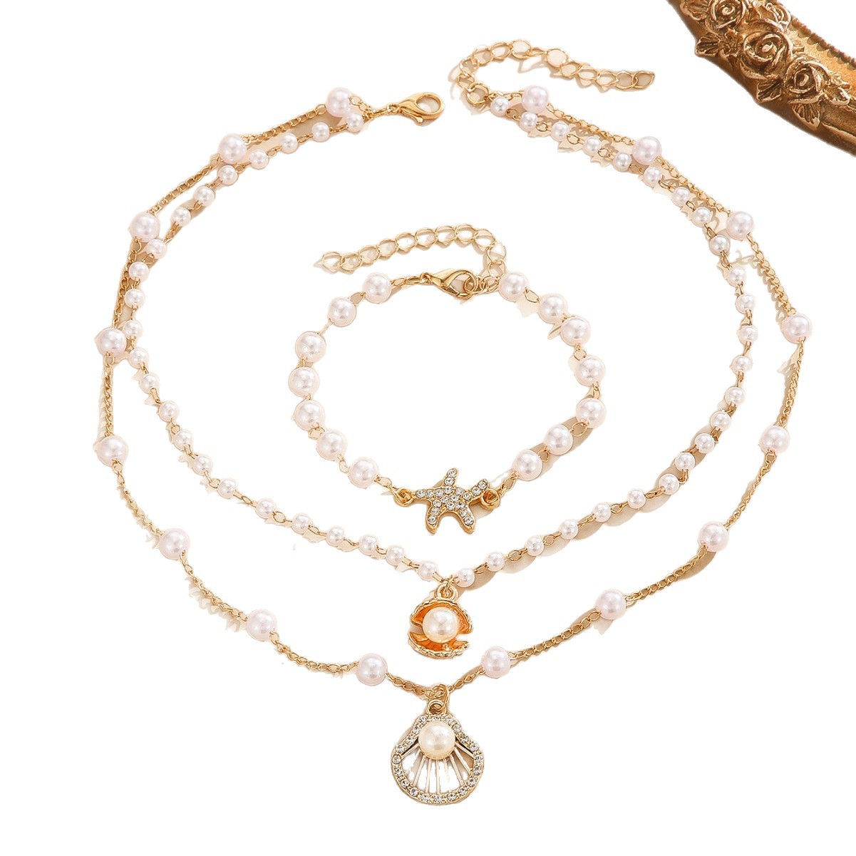 Bracelet multi-rangs minimaliste, superposable et hypoallergénique_voghion.com
