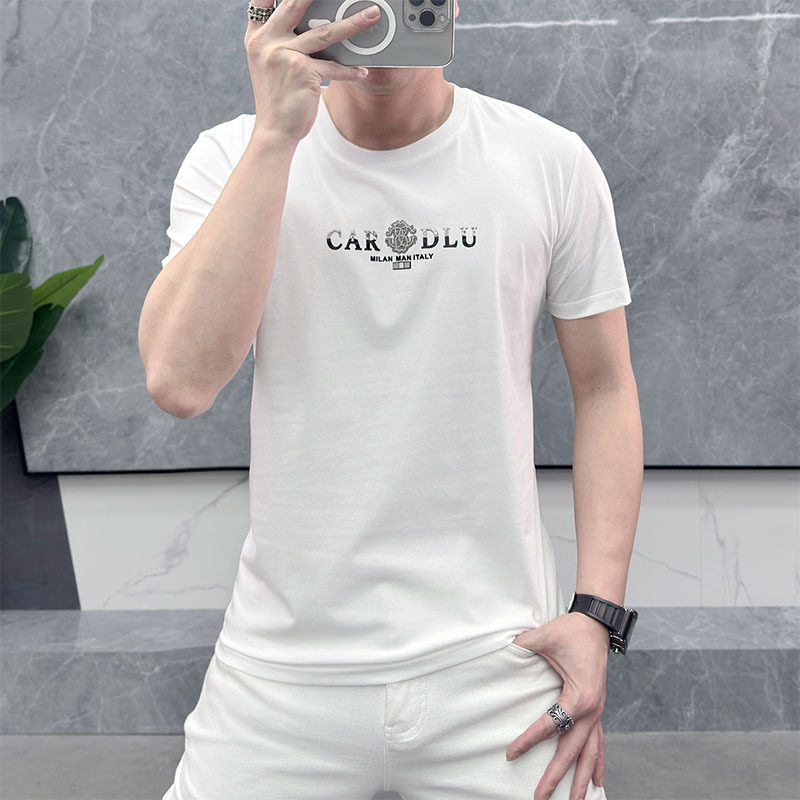 New men's European goods summer short-sleeved T-shirt men's fashion brand slim-fit Joker T-shirt men's wholesale net red explosions