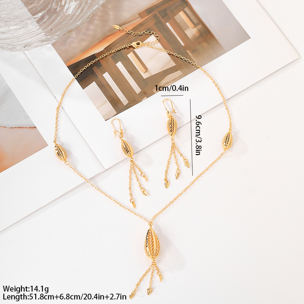 Explosiones transfronterizas opciones aretes collar conjunto de joyas de moda para mujeres colgantes de orejas de dos piezas conjunto de joyas exquisitas