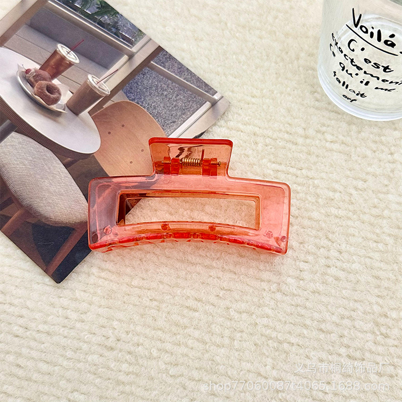 Gran clip de tiburón para el cabello, agarre fuerte, estilo simple y elegante, accesorio trasero para mujeres, proveedor directo de Yiwu