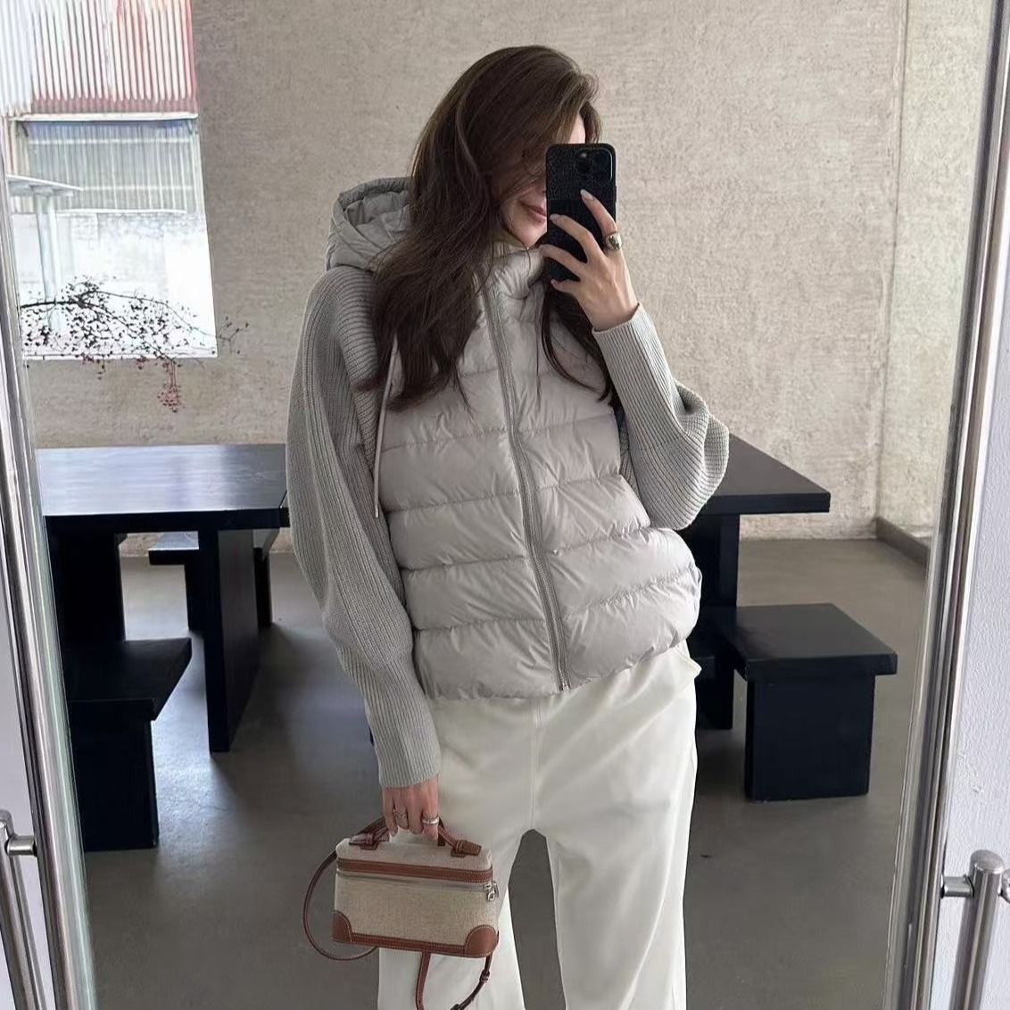 2025 invierno nuevo hombre pequeño casual de algodón con capuzas coreana abrigo corto falso de dos piezas de algodón de manga de empalme