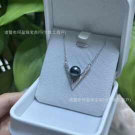 海水大溪地珍珠孔雀绿925纯银V形项链进锁骨链个性气质直播供货
