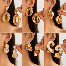 欧美跨境个性金属几何纹理镂空耳钉女不规则扭曲光面earrings耳饰