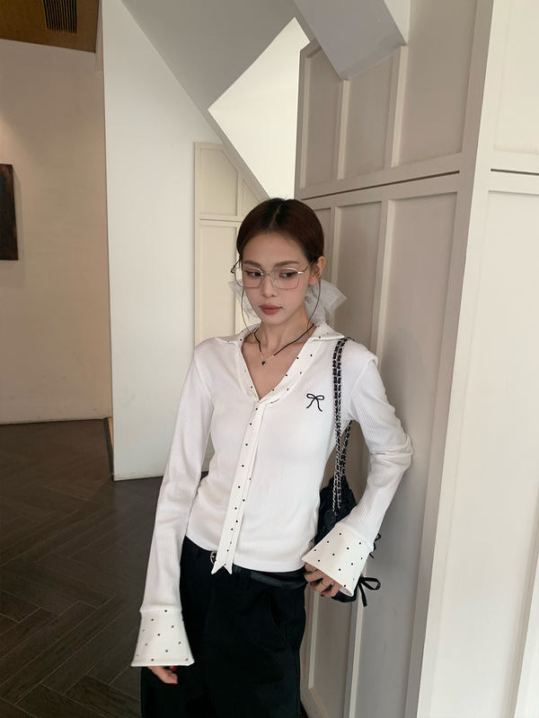 白色波点拼接polo领内搭打底衫女装秋季修身短款长袖T恤上衣跨境|undefined