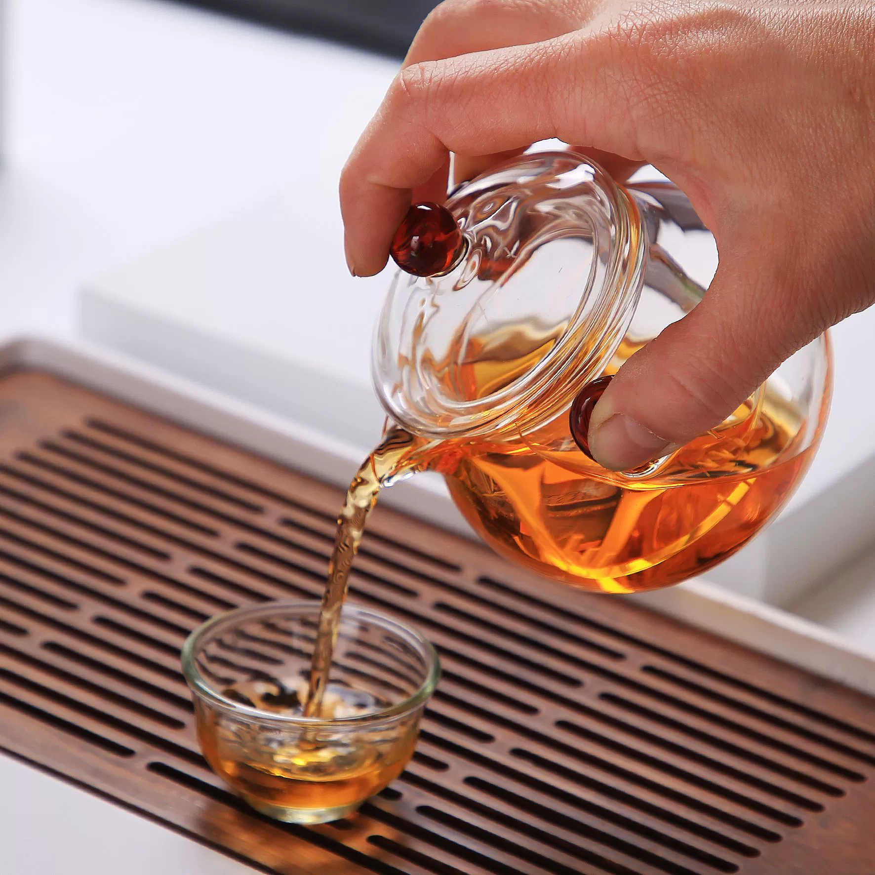 Glass flavored tea, teapot, filter, liner, grabber, red (black) tea, tea cup