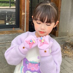 秋冬の新型子供のカバーカバーの女の子の漫画の5本の指の赤ちゃんの冬の半指のカバーの冬の保温は厚くなります。