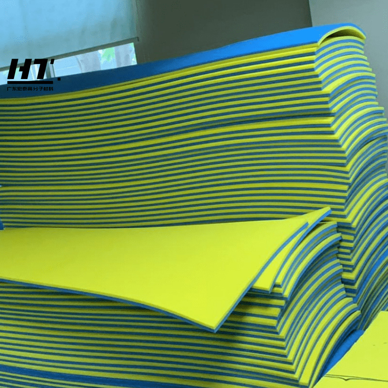 Manta flotante a juego de colores XPE cama flotante de mar Manta flotante de agua xpe pista de agua alfombra mágica inflable libre de playa fila flotante