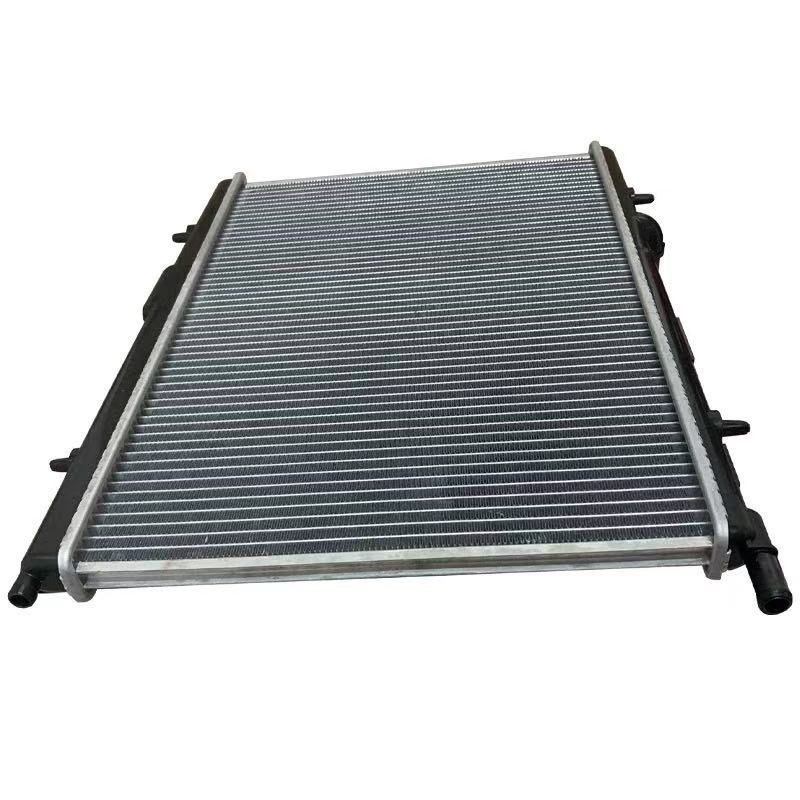 Logo 307 308 408 Citroen Sega Water Tank Radiator Large Water Tank Assembly 1330R7 1330V2
