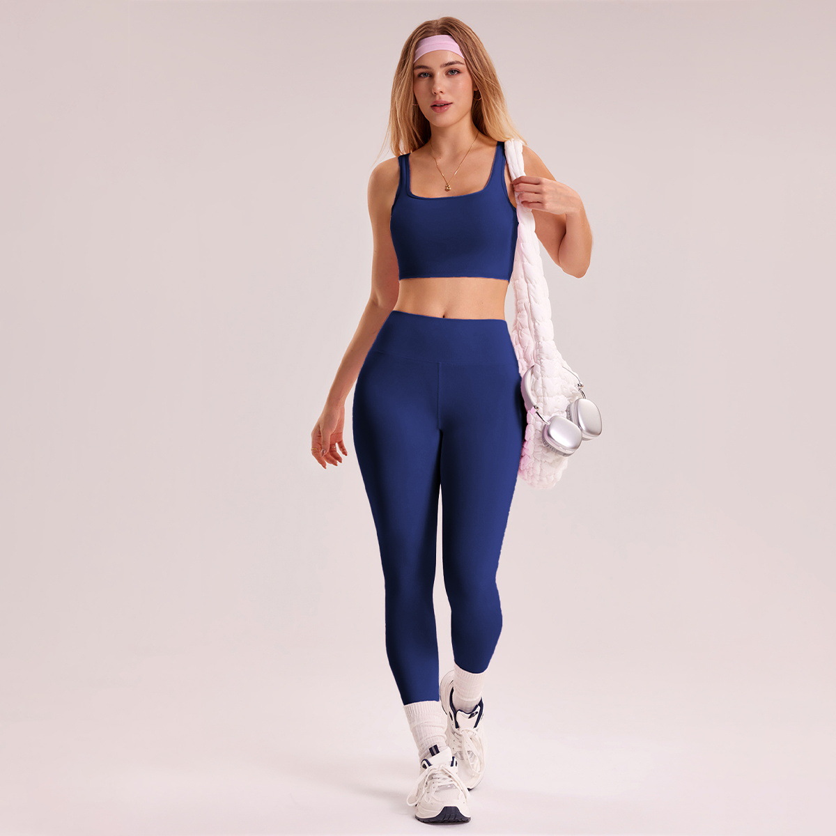 Europa y los Estados Unidos abrasión apretado ropa interior de yoga pantalones set de invierno al aire libre running set de mujeres
