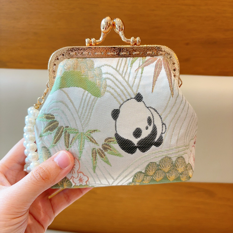 Guofeng Vintage Handmade Embroidered Brocade Buckle Coin Purse Bank Card Mini Lipstick Auntie Scarlet Mouth Gold Small Bag