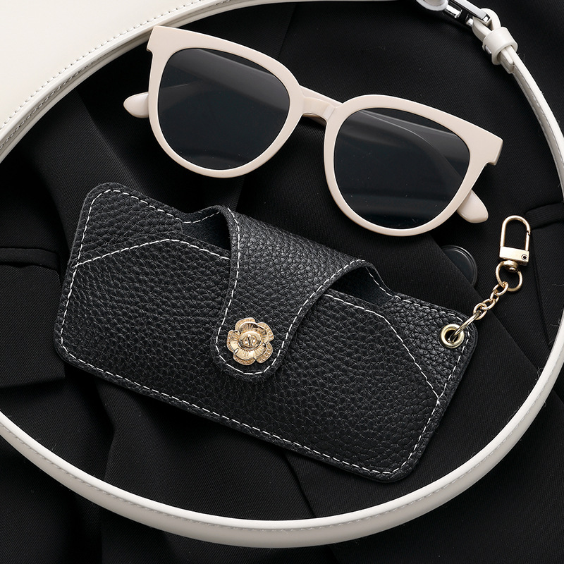 Bolsa de gafas al por mayor de fábrica, bolsa de almacenamiento de gafas de sol, bolsa de gafas de miopía, bolsa de gafas de sol portátiles de cuero pu, bolsa colgante, funda de gafas