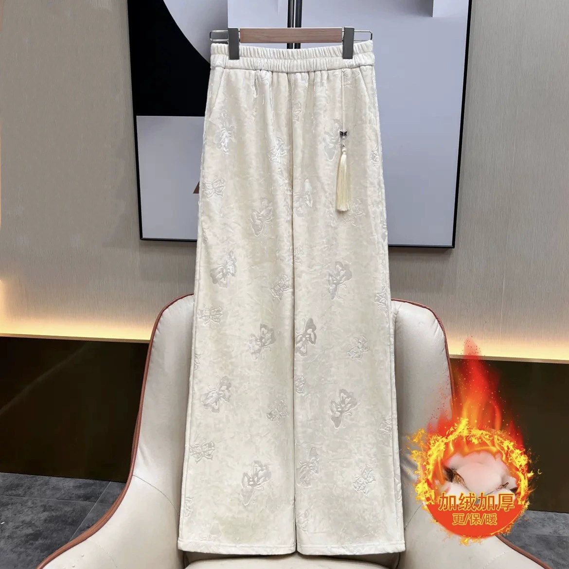 Плюшевая утолщенные новые китайские бархатные жаккардовые широкие брюки для ног 2025 зимнего национального стиля дикие тонкие прямые брюки с высокой талией для женщин