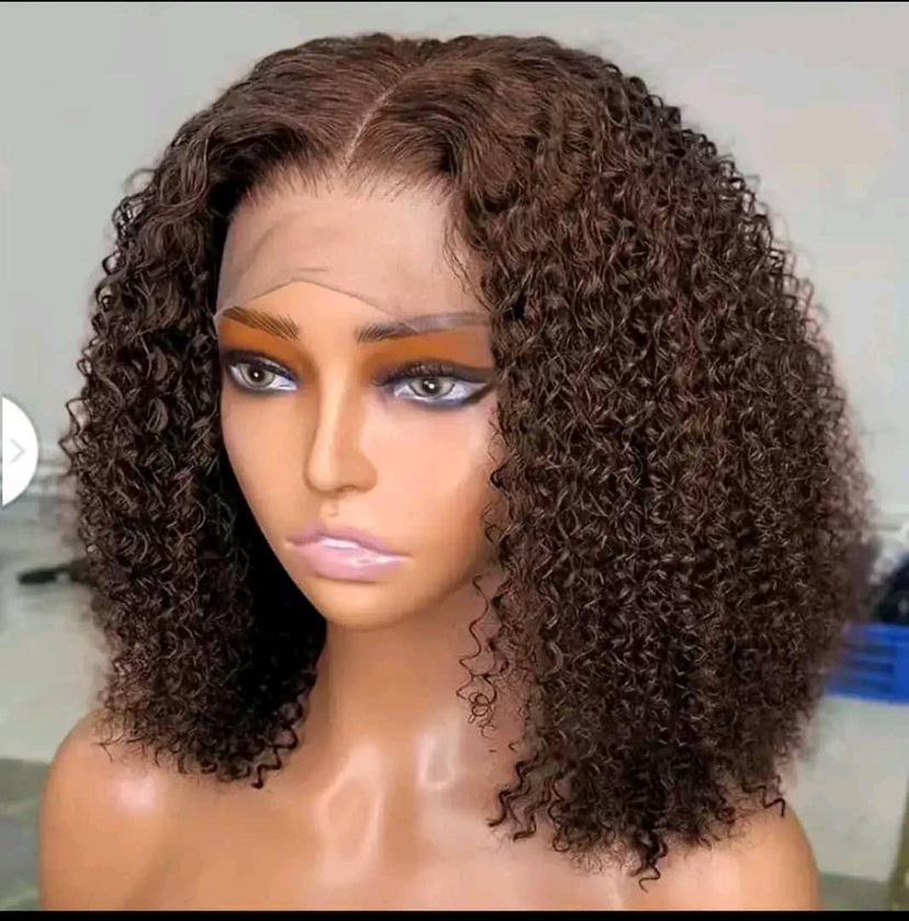 El comercio exterior transfronterizo de Europa y Estados Unidos de moda pelucas de encaje frente pelucas de color piano africana pelucas de rollo corto