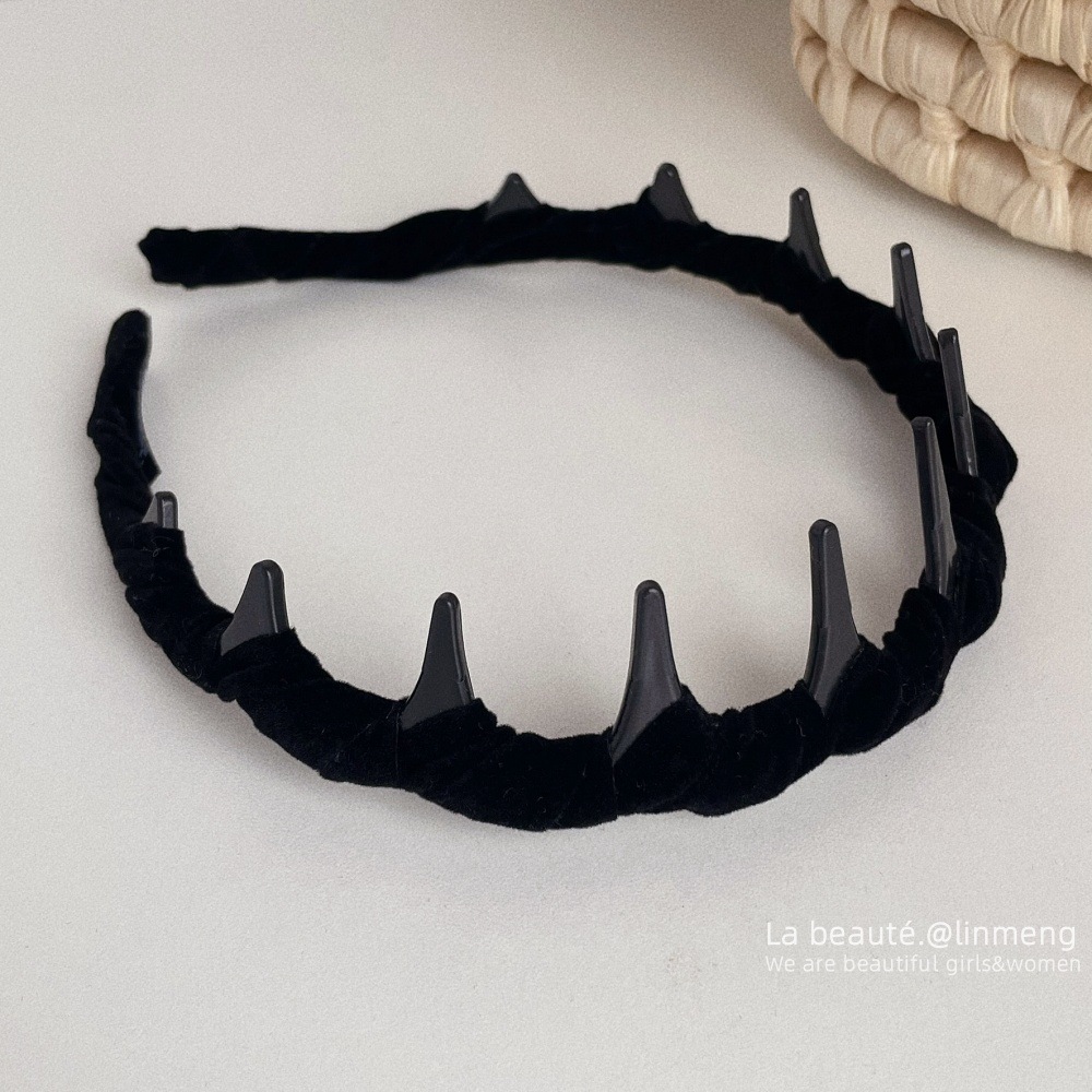 Diadema superior de cráneo alto Diadema de fragancia pequeña negra de alta calidad Diadema de estilo perla coreana arco simple cueva para el cabello accesorios para el cabello femenino